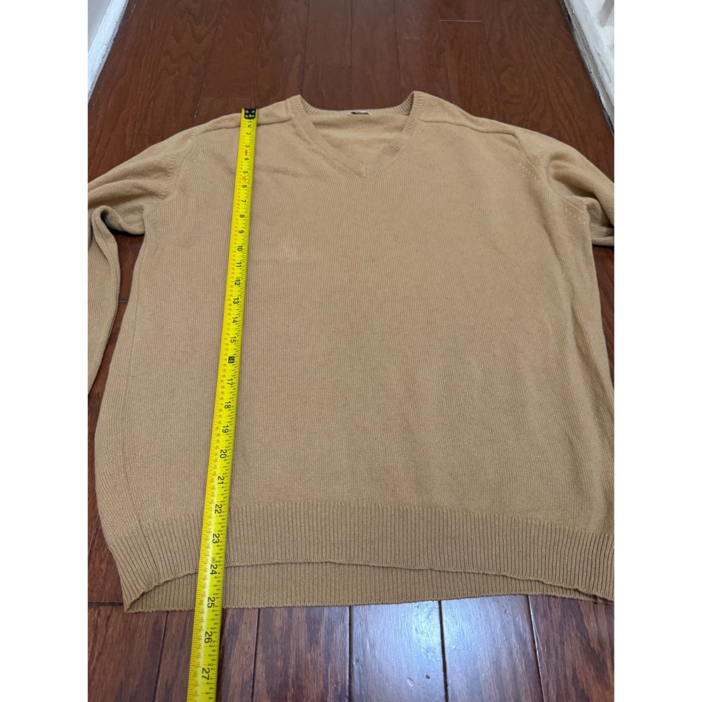 Neiman Marcus Mens Tan 100% Cashmere V-Neck Sweater Made in Scotland L vintage - Picture 6 of 7